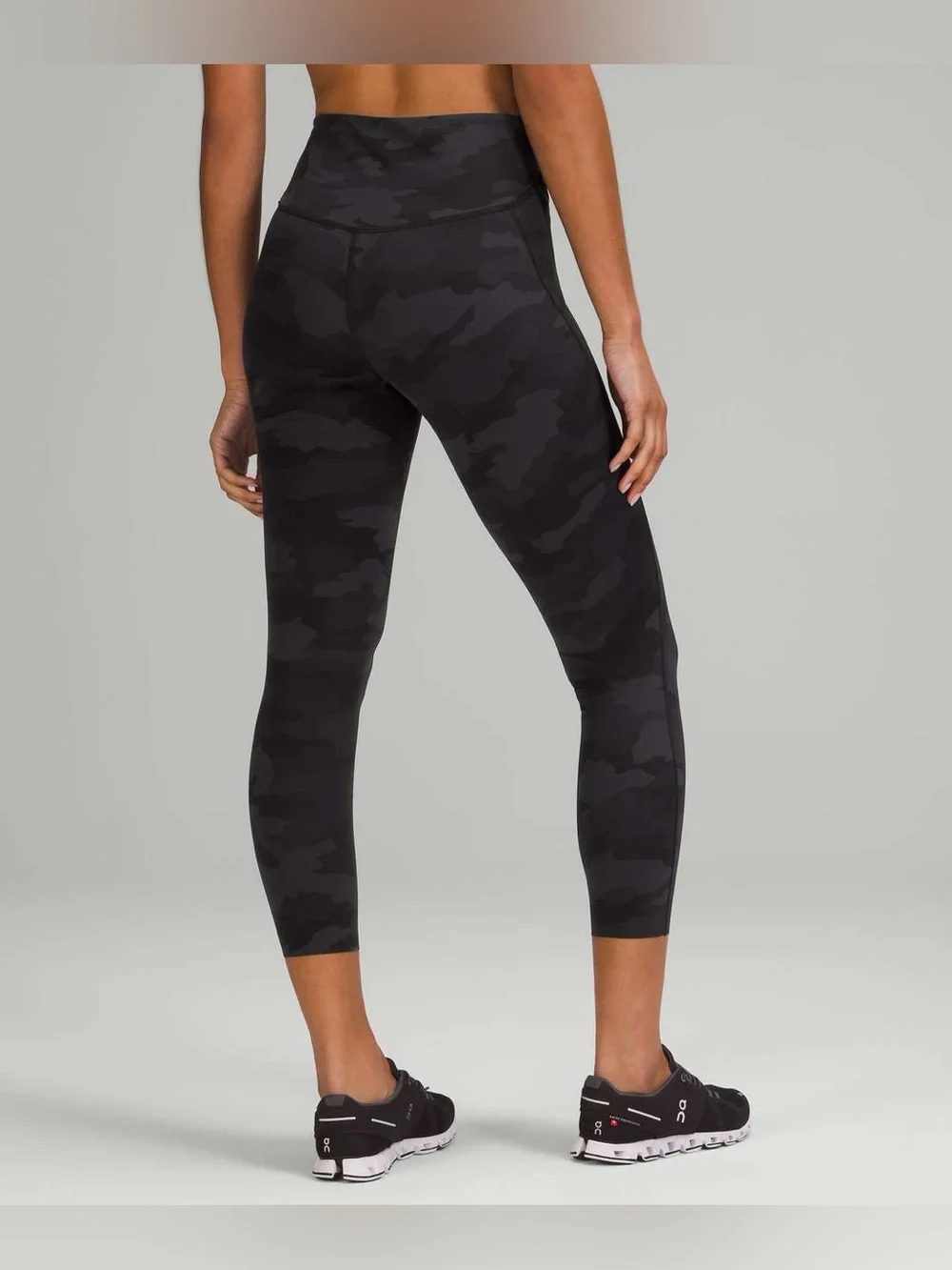 Lululemon Base Pace High-Rise Running Tight 25